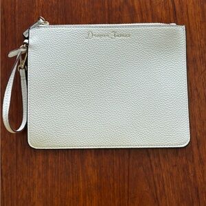White Draper James Wristlet.  EUC.